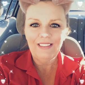 Meet your Posher, Becky